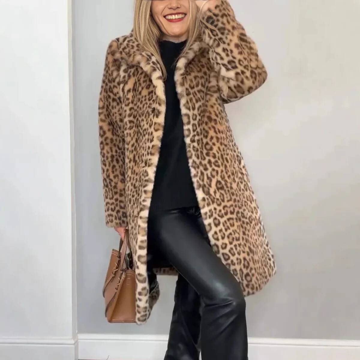 Winter Clothing Taiwan - Giacca di media lunghezza in peluche