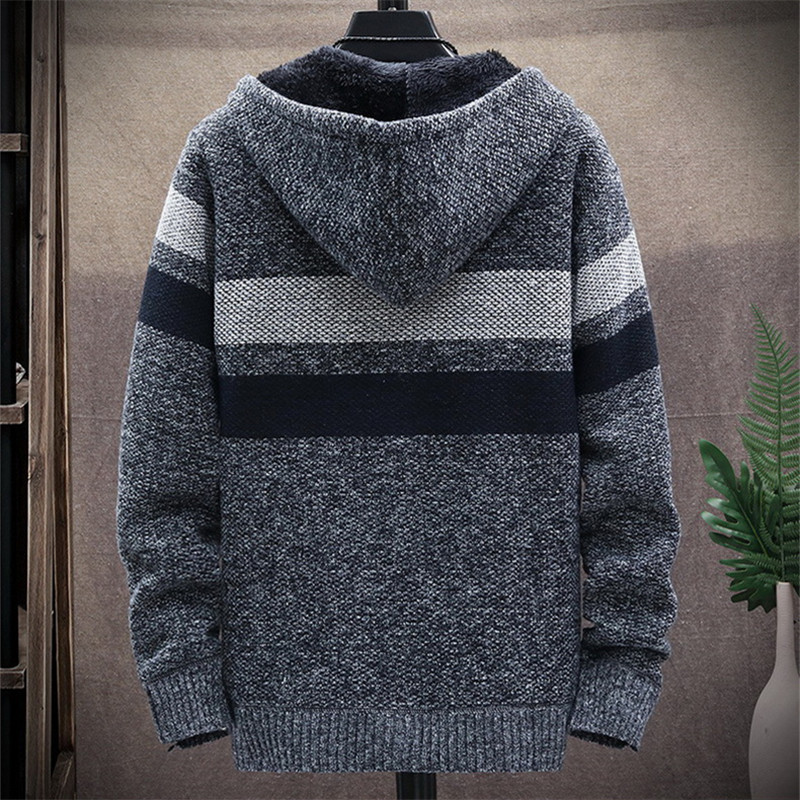 Cappotto maglione a righe da u - Winter Clothing Uae recensione e prezzo