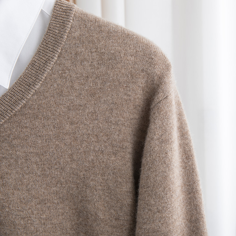 Prima linea di abbigliamento u - Winter Clothing Line recensione e prezzo