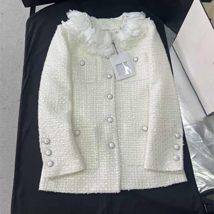 Abbigliamento femminile europe - Winter Clothing Line recensione e prezzo