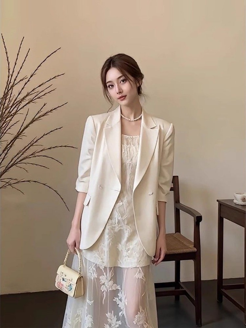 Nuovo set di abiti autunnali d - Winter Clothing Korea recensione e prezzo